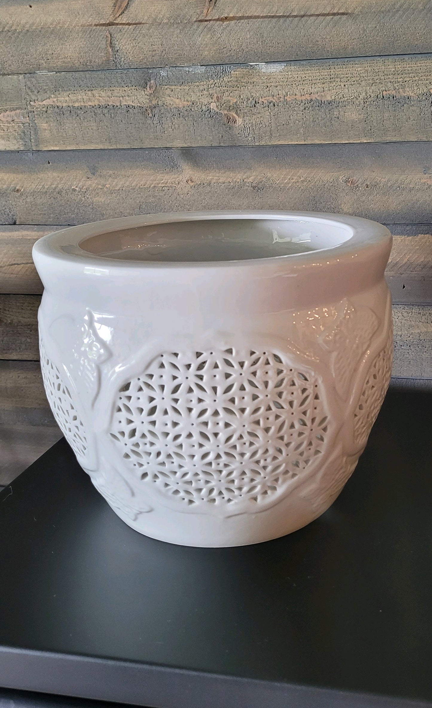 Blanc de Chine Style Butterfly Ceramic Flower Pot