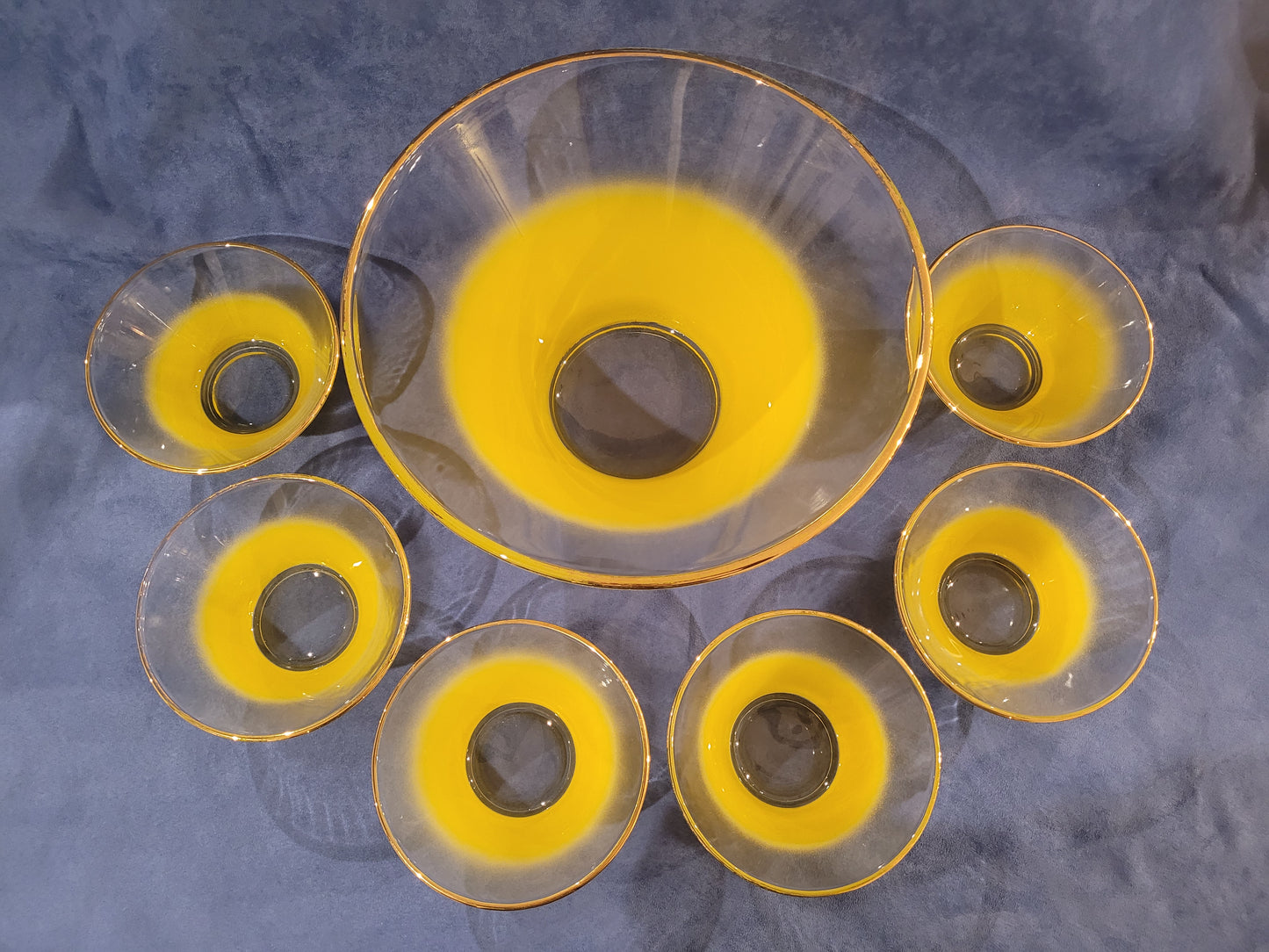 Blendo Gold-Rimmed Seven Piece Yellow Glass Bowl Set