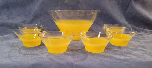 Blendo Gold-Rimmed Seven Piece Yellow Glass Bowl Set