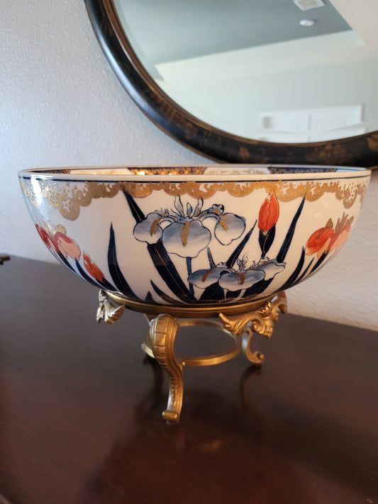 Goldimari Hand Painted Japanese Floral Bowl with Brass Stand